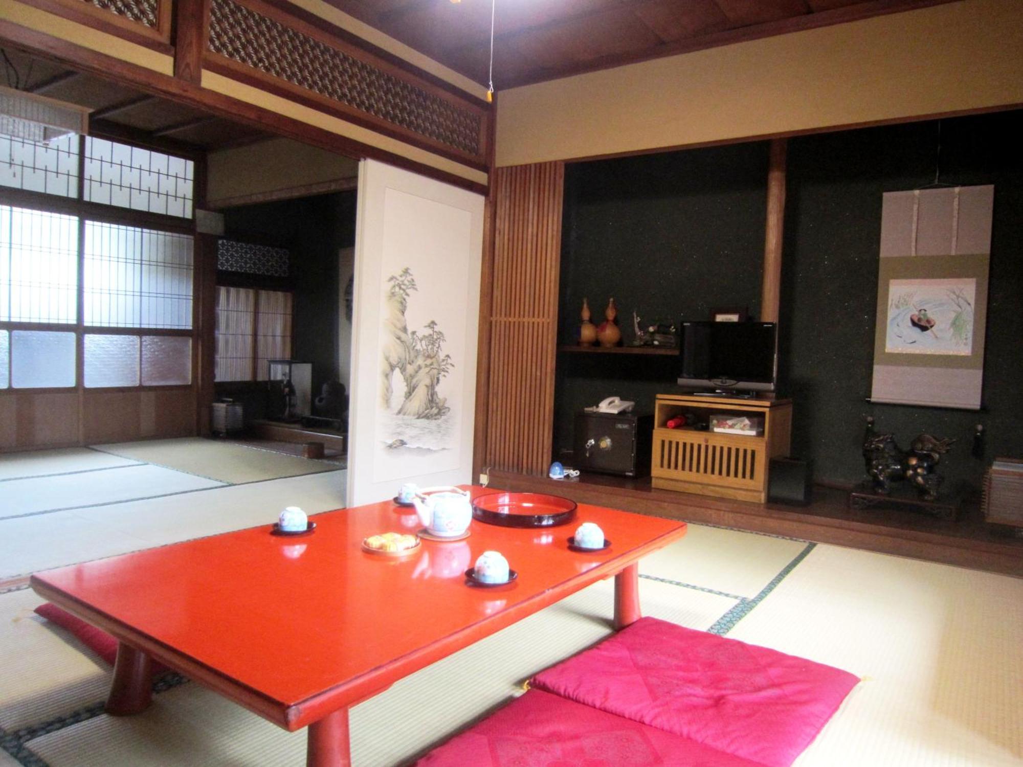 Ryokan Taishoro Hotel Sakurai Екстериор снимка